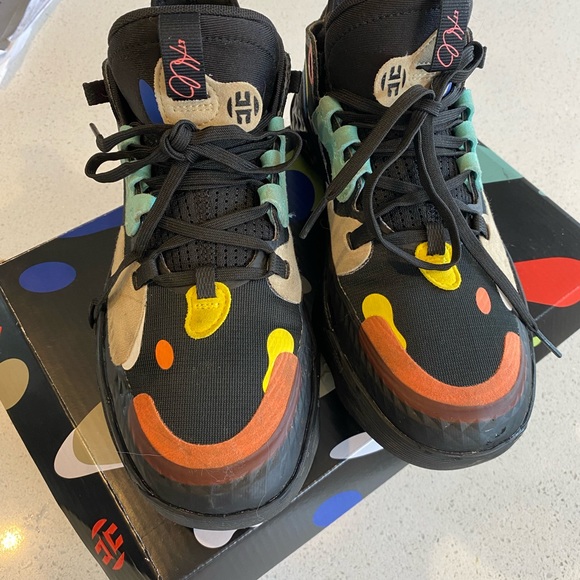 Adidas Harden Vol. 5 worn once. - Picture 2 of 6